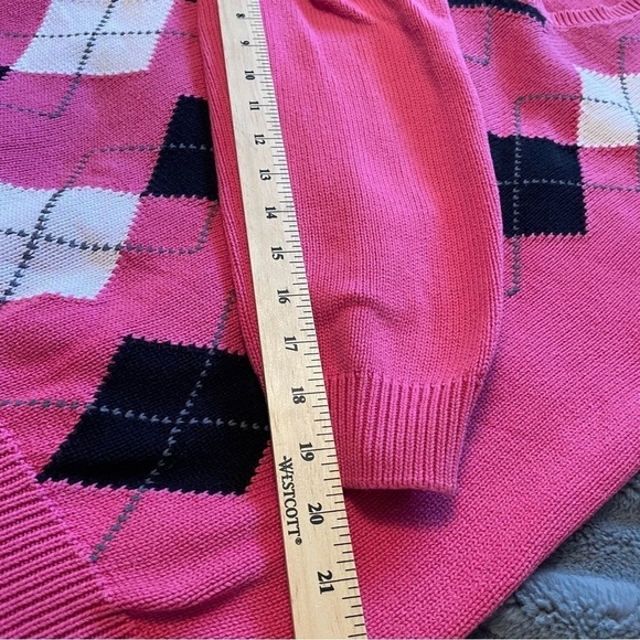 IZOD GOLF Ladies 100% Cotton ARGYLE V Neck Sweater Pink/White/Black- Size Large - Picture 8 of 8